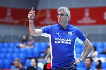 کوردێگێ کرماشانی  چوار جار تیم مللی ئێران کردگە قارەمان