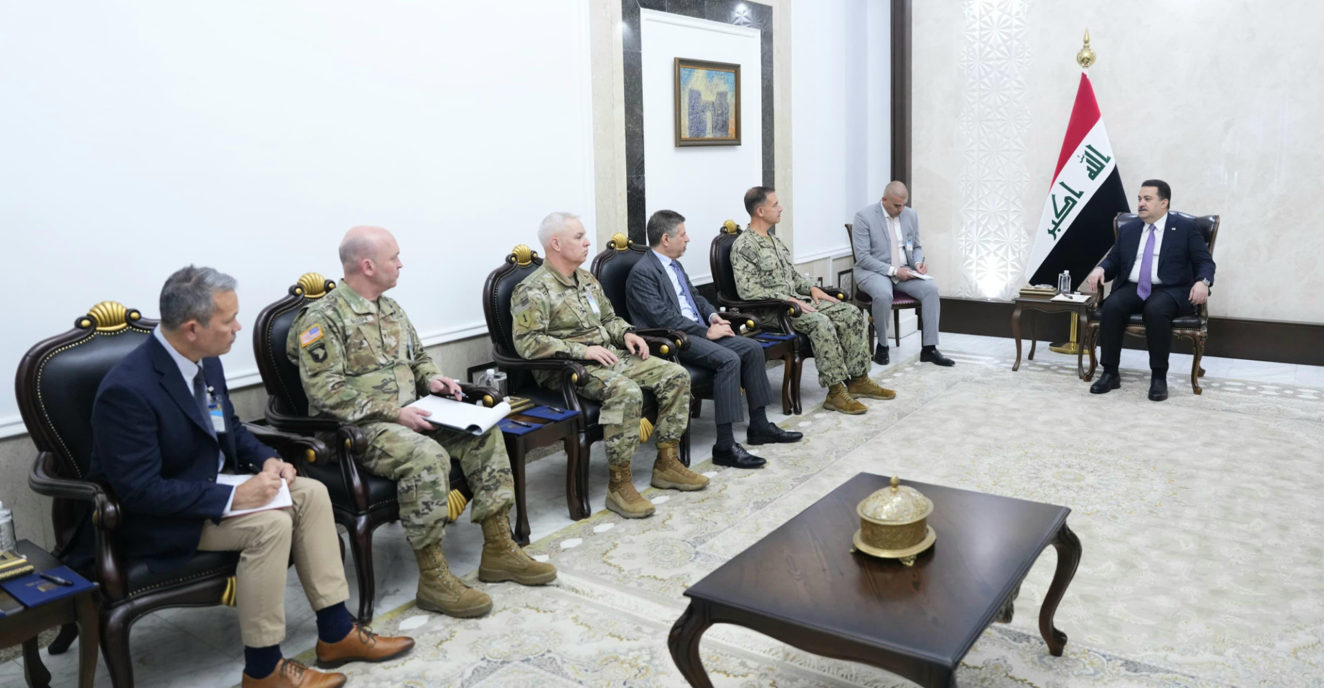 US military withdrawal on table: PM al-Sudani meets CENTCOM chief