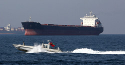 عقوبات أمريكية تطال شركات لرجل أعمال عراقي بتهمة تهريب النفط الإيراني