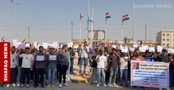Oil graduates protest in Basra, shut down the company