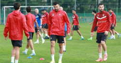 ارنولد: قائمة المنتخب الوطني ليست نهائية والتغييرات قادمة في الملحق الآسيوي