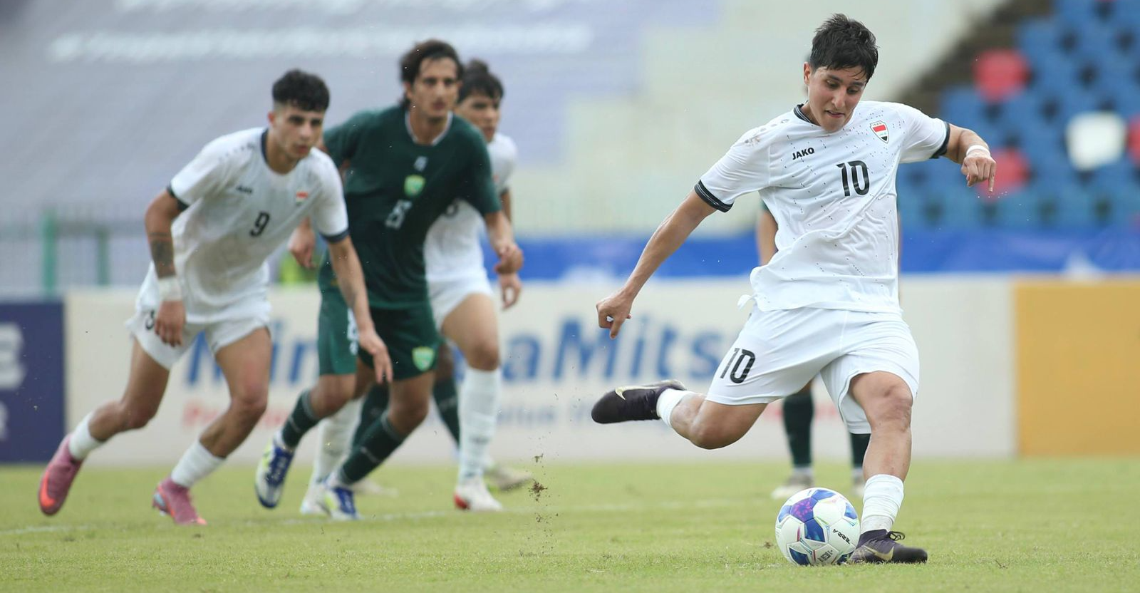 الأولمبي العراقي يمطر شباك باكستان بثمانية في التصفيات الآسيوية