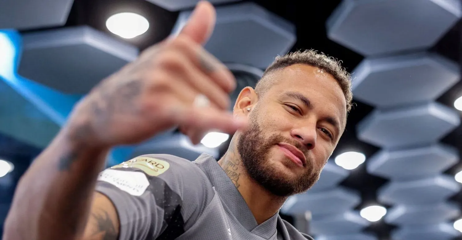 ملياردير برازيلي يوصي بكامل ثروته لنيمار