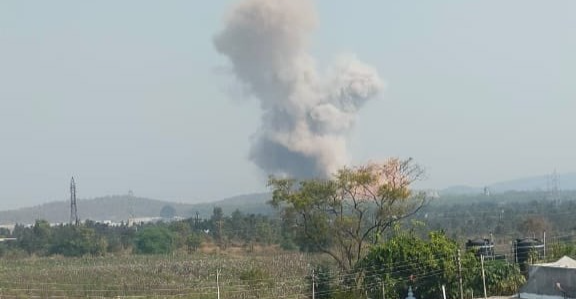 مقتل وإصابة 9 أشخاص بانفجار مصنع في الهند