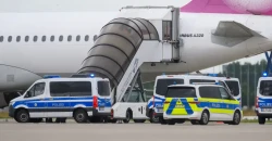 العراقيون أقلهم ترحيلاً.. ألمانيا تواجه انتقادات بسبب سياستها "القسرية" تجاه اللاجئين (إنفوغرافيك)