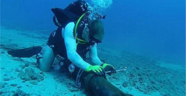 بطء محتمل في الانترنت بسبب قطع كابلات في البحر الأحمر