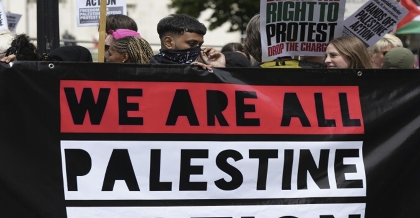 "فلسطين أكشن" تتسبب باعتقال 890 متظاهراً في لندن