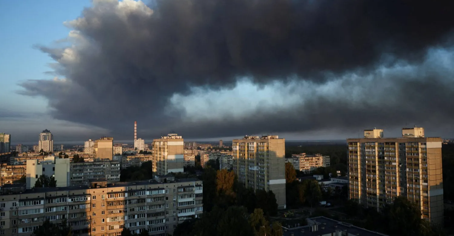 Ukrainian ex-PM blames air defense for cabinet building fire