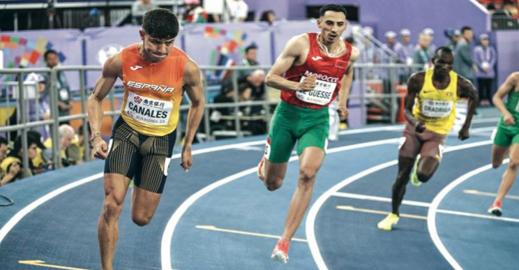 عداء عراقي يتأهل الى الدور التمهيدي في بطولة العالم باليابان (فيديو)