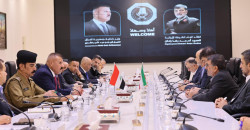 مسؤول إيراني رفيع يبحث في بغداد ملف تهريب السلاح