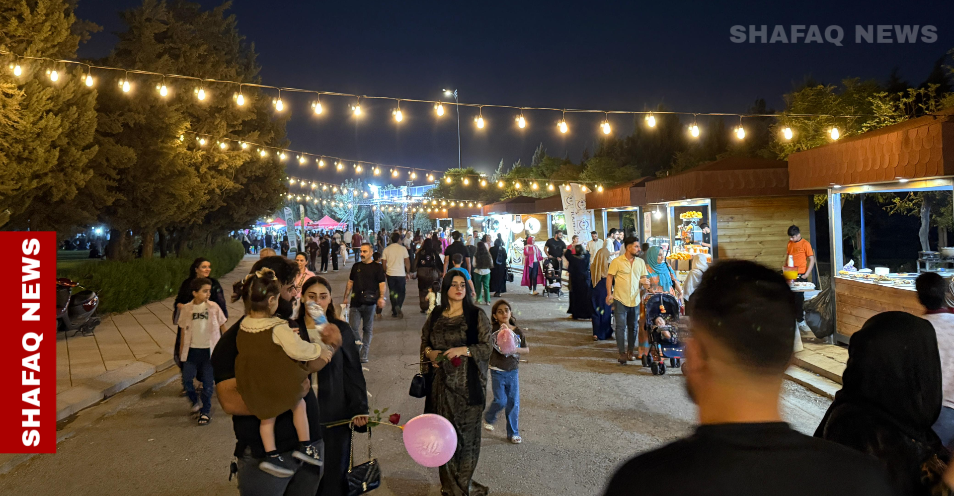 "مهرجان المنتجات المحلية" في أربيل يتحول إلى وجهة عائلية ليلية (صور)