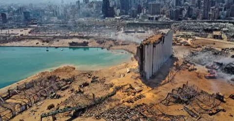 لبنان تكشف اعتقال مالك السفينة المسؤولة عن انفجار مرفأ بيروت