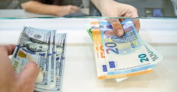 اليورو يسجل أعلى مستوى منذ 4 سنوات مقابل الدولار