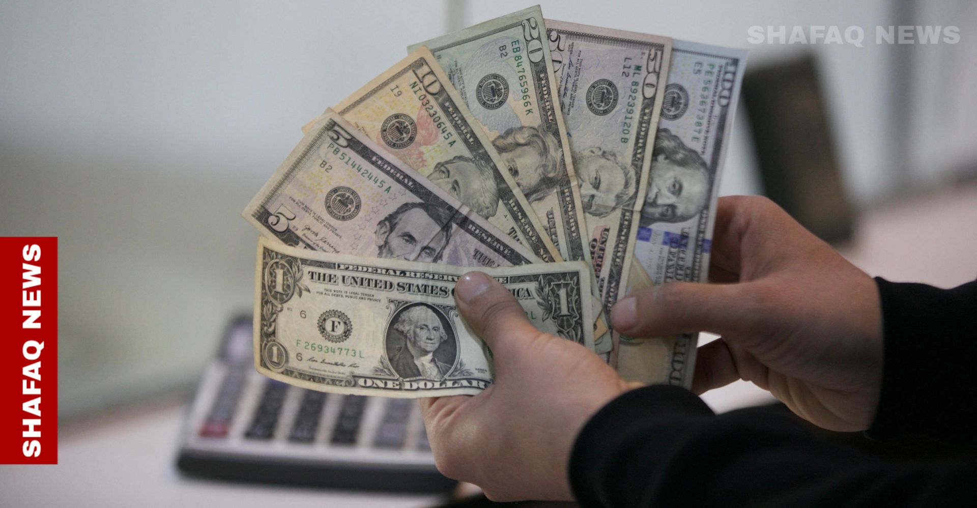 Dollar prices drop in Baghdad and Erbil markets