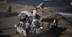 "الأونروا": 1.9 مليون مشرد قسرياً في غزة