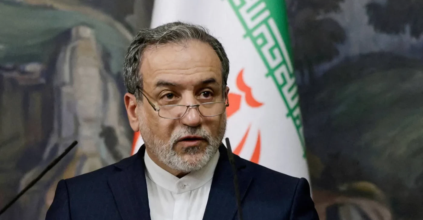 زيارة مفاجئة.. عراقجي إلى فيينا لعقد مباحثات مع "الترويكا"