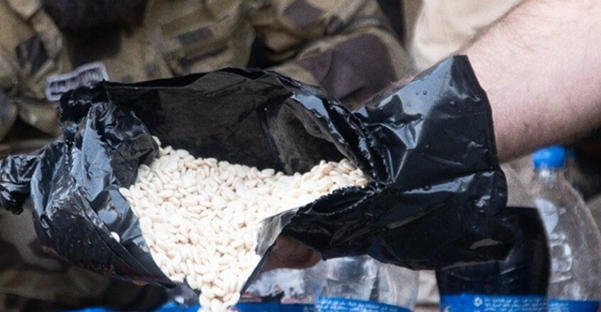 داخل مشروبات غازية.. سوريا تضبط مليون قرص مخدر وتكشف وجهتها