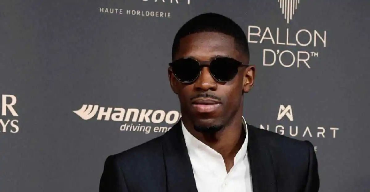 ديمبلي يتوج بجائزة الكرة الذهبية