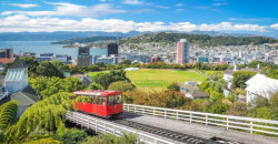 نيوزيلندا تفتح أبوابها للمهاجرين لتعويض نقص المهارات