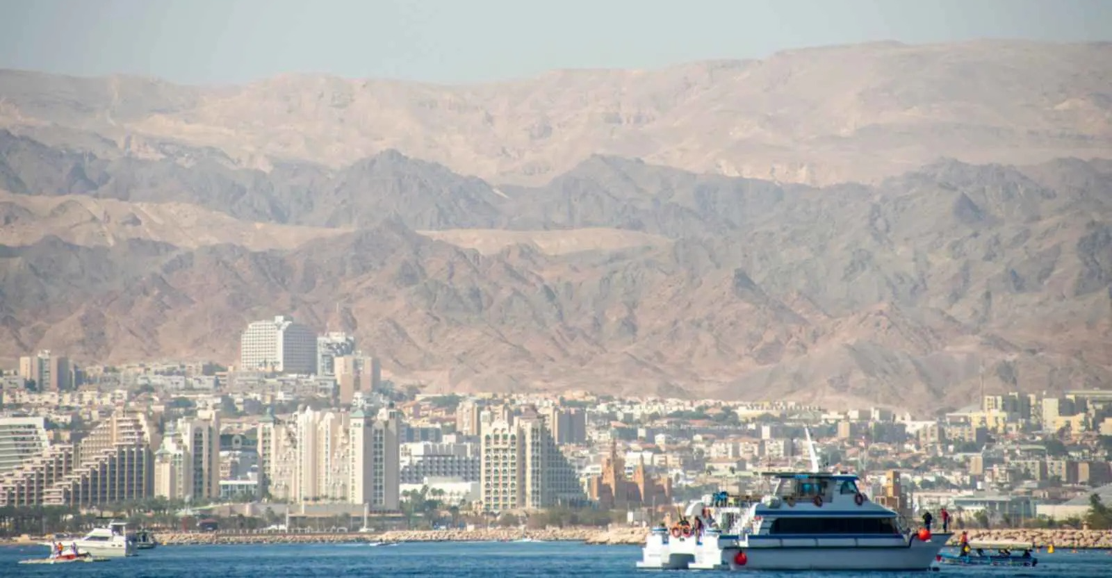 Drone strike on Eilat: Dozens injured