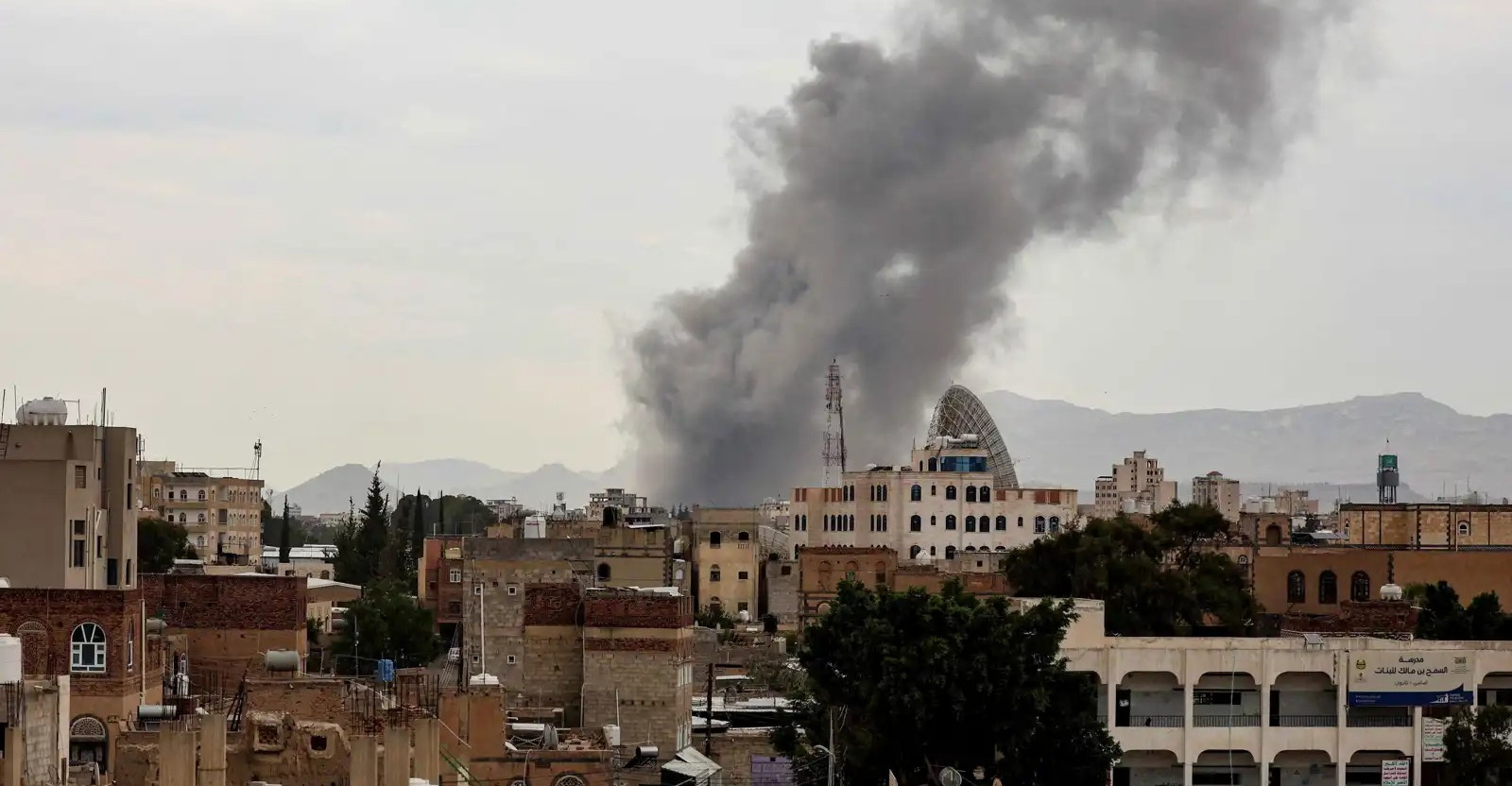 اليمن.. تجدد القصف الإسرائيلي على صنعاء