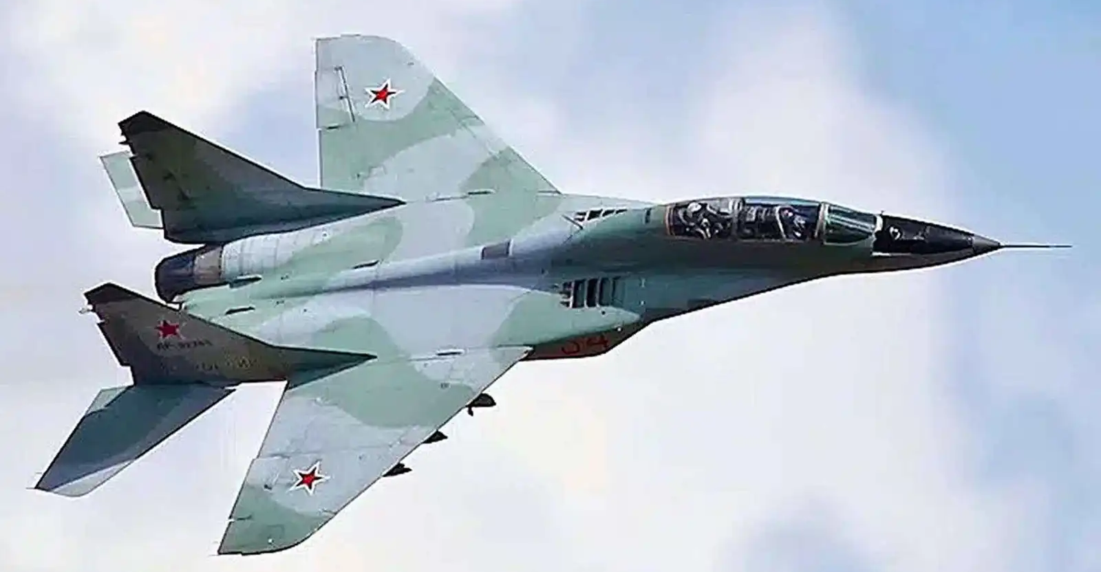 محملة بصواريخ مميزة.. "ميغ 29" الروسية تصل إيران