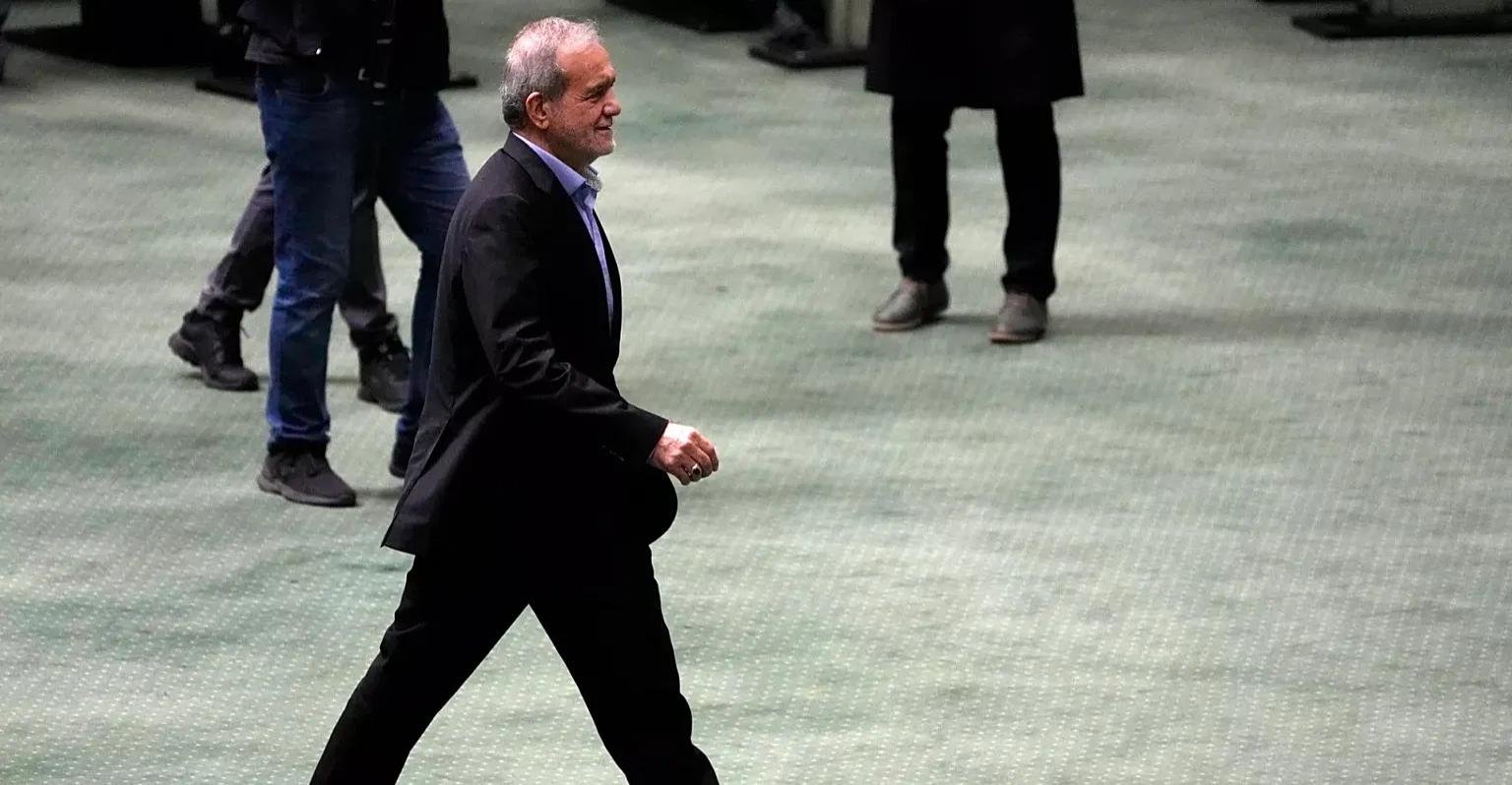 إيران تشكو للأمم المتحدة قيوداً أمريكية على تحركات بزشكيان في نيويورك