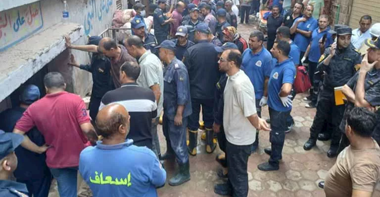 مصرع وإصابة أكثر من 40 شخصاً بحريق في مصنع ملابس بمصر