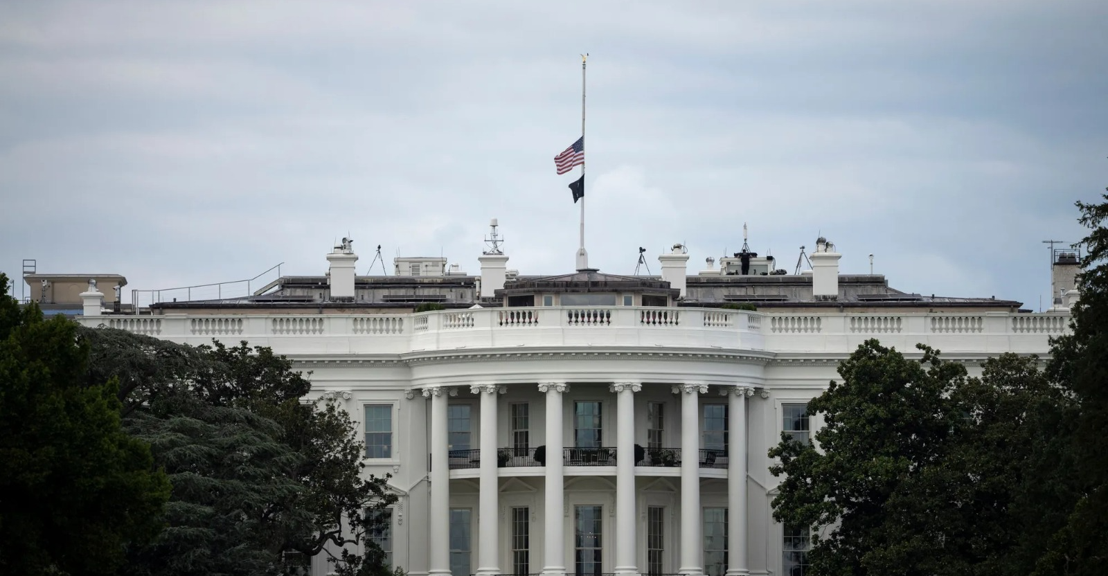 البيت الأبيض يكشف عن "خطة غزة" تضمنت ترأس ترامب هيئة انتقالية