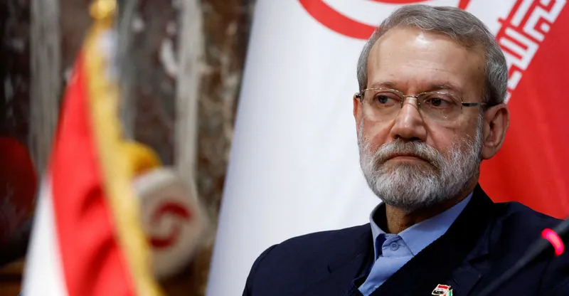 لاريجاني: حزب الله قادر على قلب الموازين في لبنان رغم الخسائر