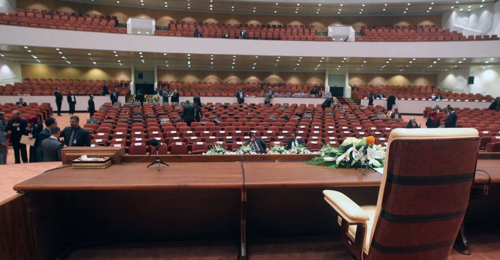 Political pacts shield absent Iraqi MPs from fines