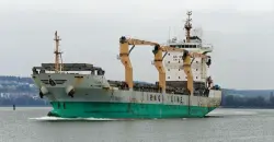 باخرة عراقية تنقذ مواطناً هندياً من الموت المحقق في عرض المحيط