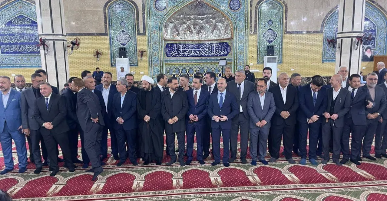 اجتماع "الحنانة" .. الصدر يبعث رسالة للعملية السياسية بالعراق ويستعد لخطوة "مفاجأة"