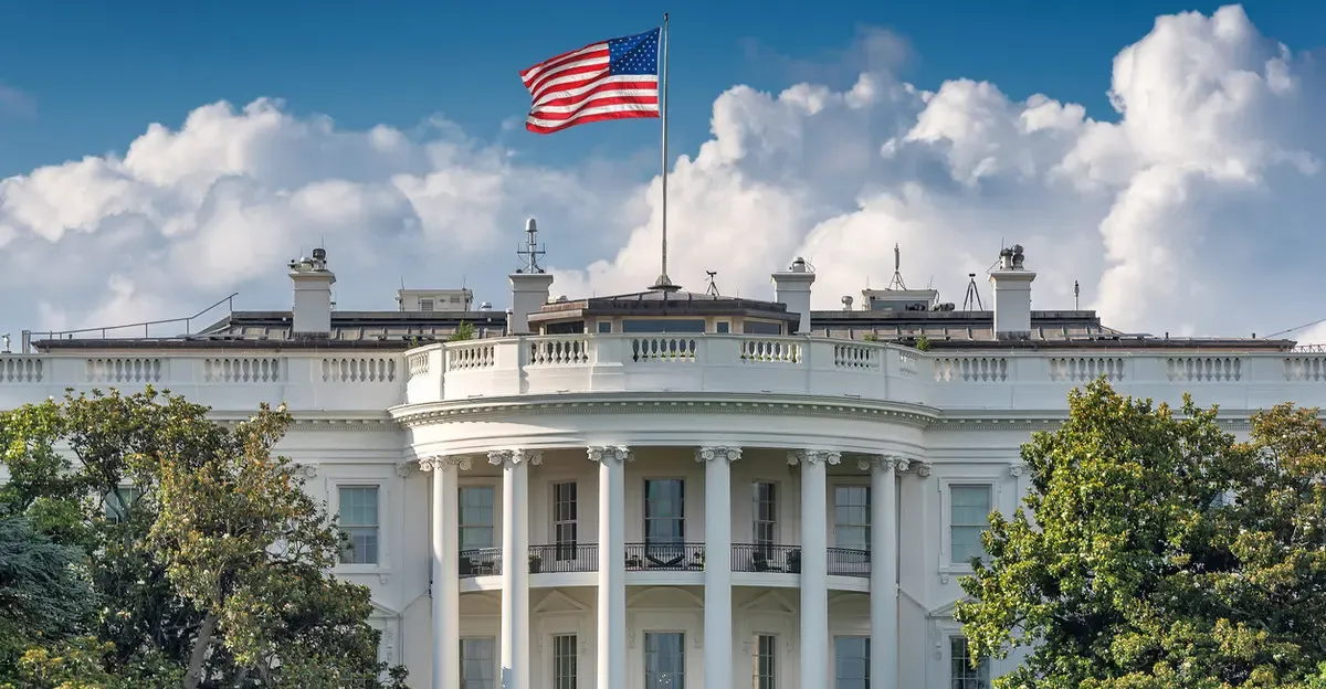 15 مليار دولار أسبوعياً.. البيت الأبيض يحذر من خسائر الإغلاق الحكومي الأميركي