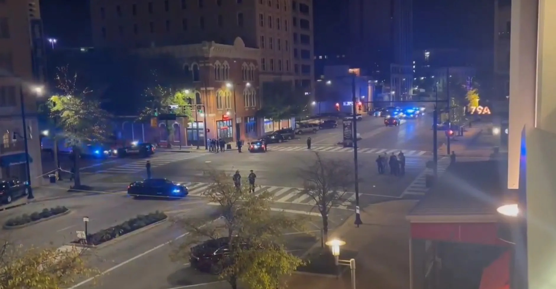 14 قتيلاً ومصاباً بإطلاق نار جماعي في ولاية أميركية (فيديو)