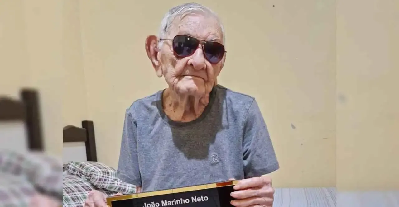 بعيد ميلاده.. أكبر معمر بالعالم يكشف وصيته الذهبية لحياة مديدة