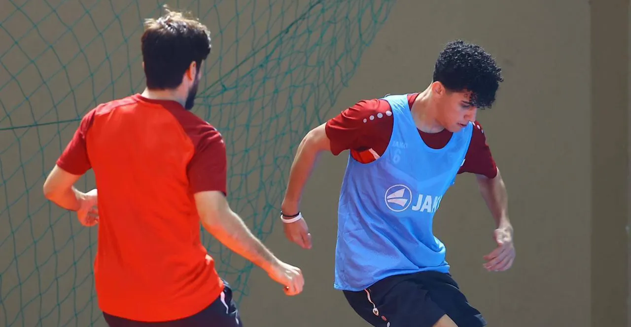 منتخب العراق لكرة الصالات يواصل استعداداته لتصفيات آسيا بمعسكر لبنان