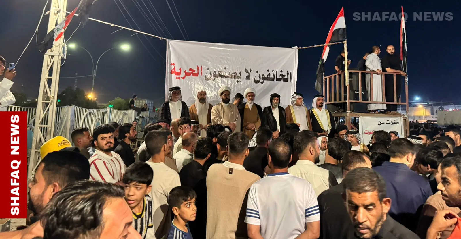 البصرة.. تعليق تظاهرات الدير بعد تعهّدات حكومية بتحسين الخدمات