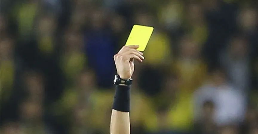 الاتحاد الآسيوي يحذف البطاقات الصفراء.. 5 لاعبين عراقيين مشمولون