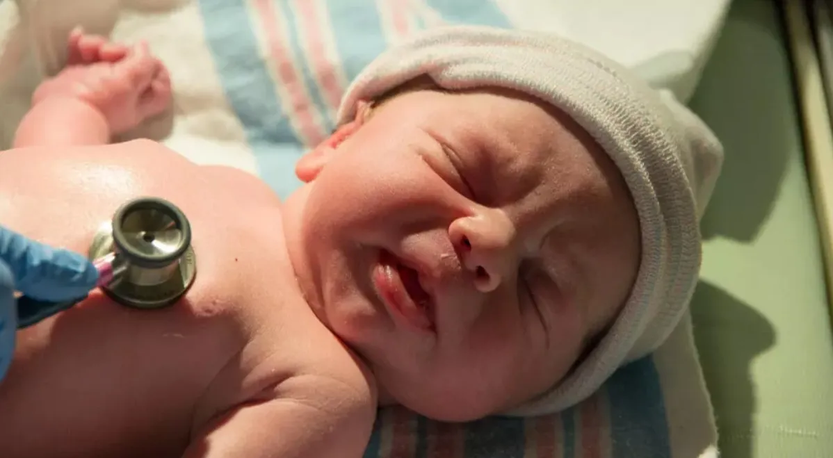 دویای 35 ساڵ.. وەشکین DNA ئاشکرای ئاڵشتکردن دوو مناڵ کوورپە لە نەمسا کەێد