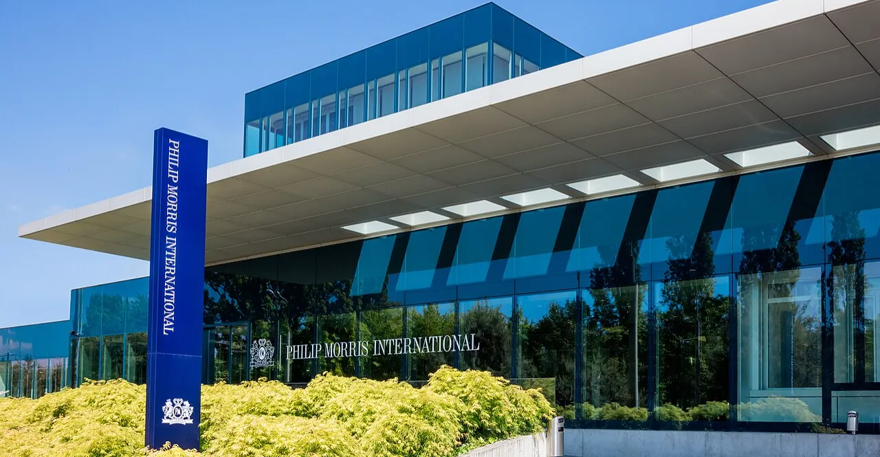 فيليب موريس ضمن أفضل خمس شركات في تحقيق صافي انبعاثات صفري