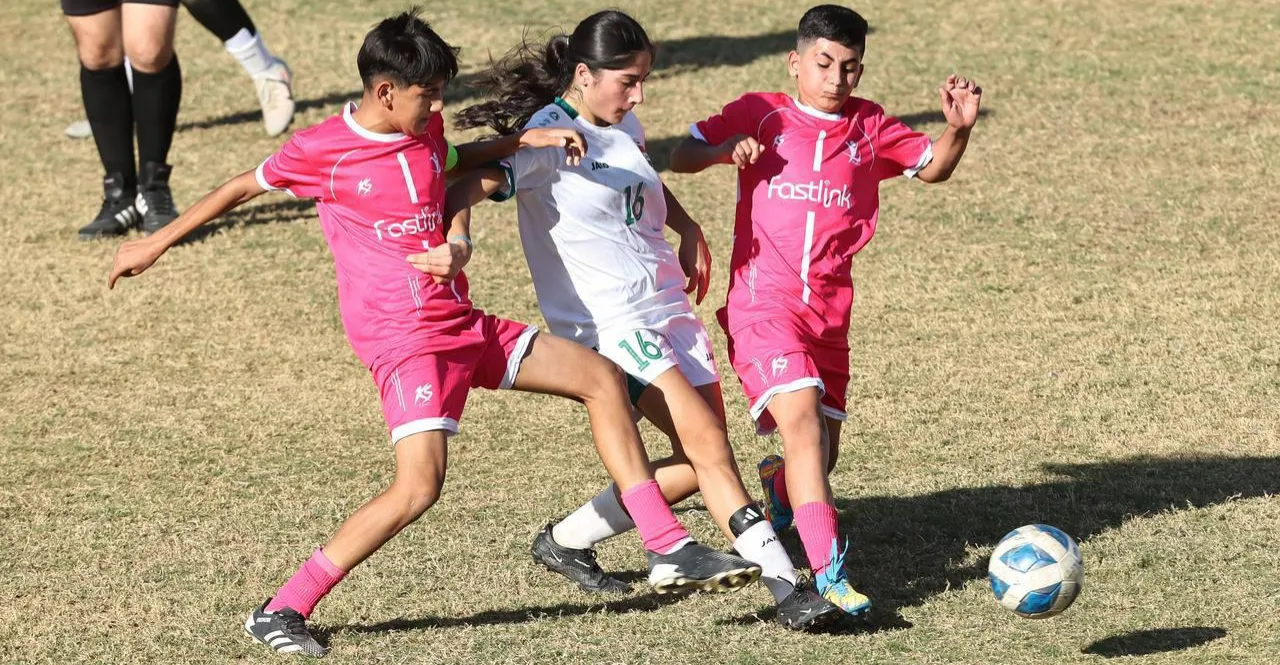 دهوك.. منتخب السيدات يخسر ودّياً أمام أكاديمية فاست لنك