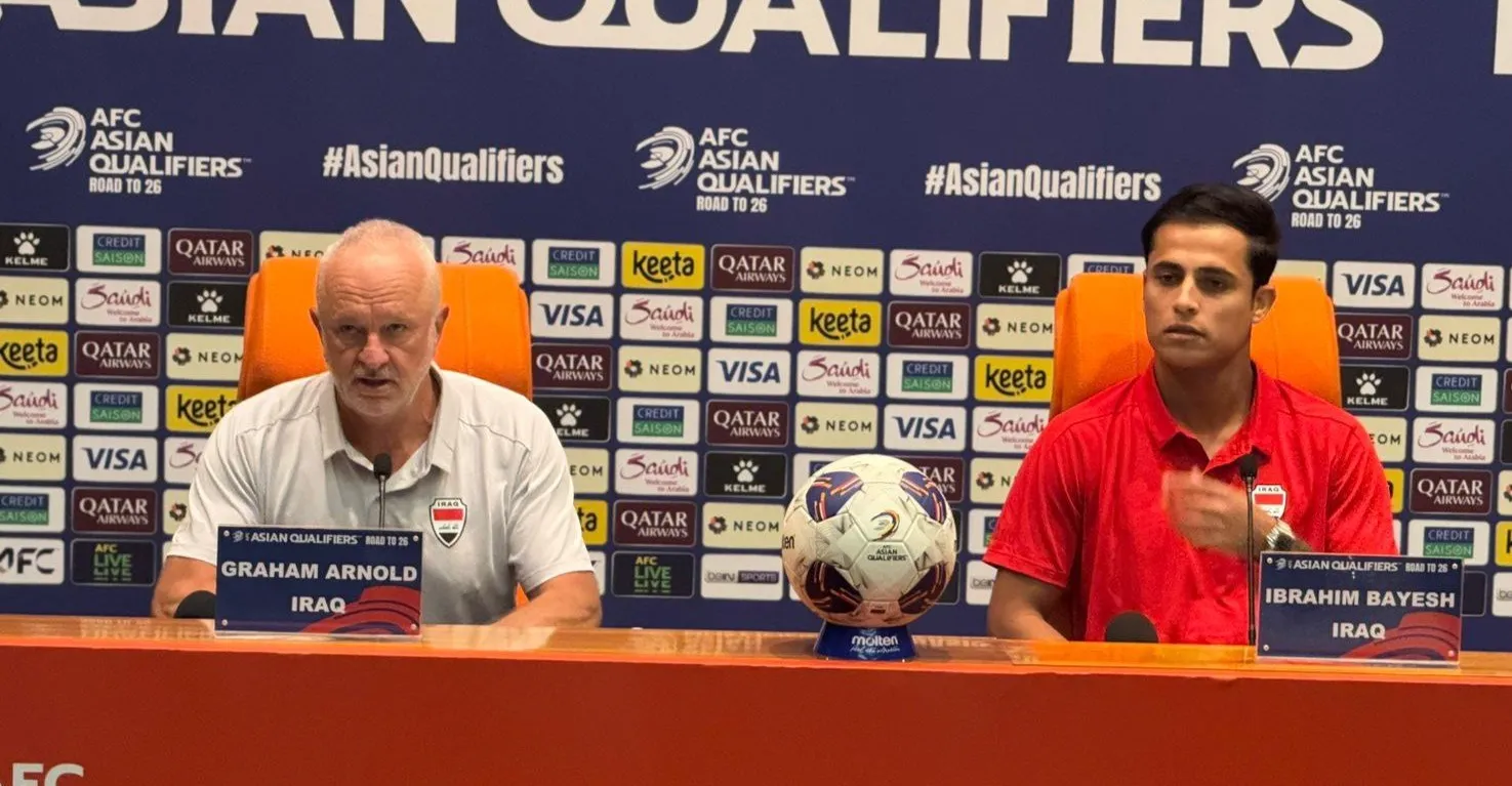 أرنولد متسلحاً بـ"أبو طبر": سنقدم مباراة كبيرة أمام السعودية