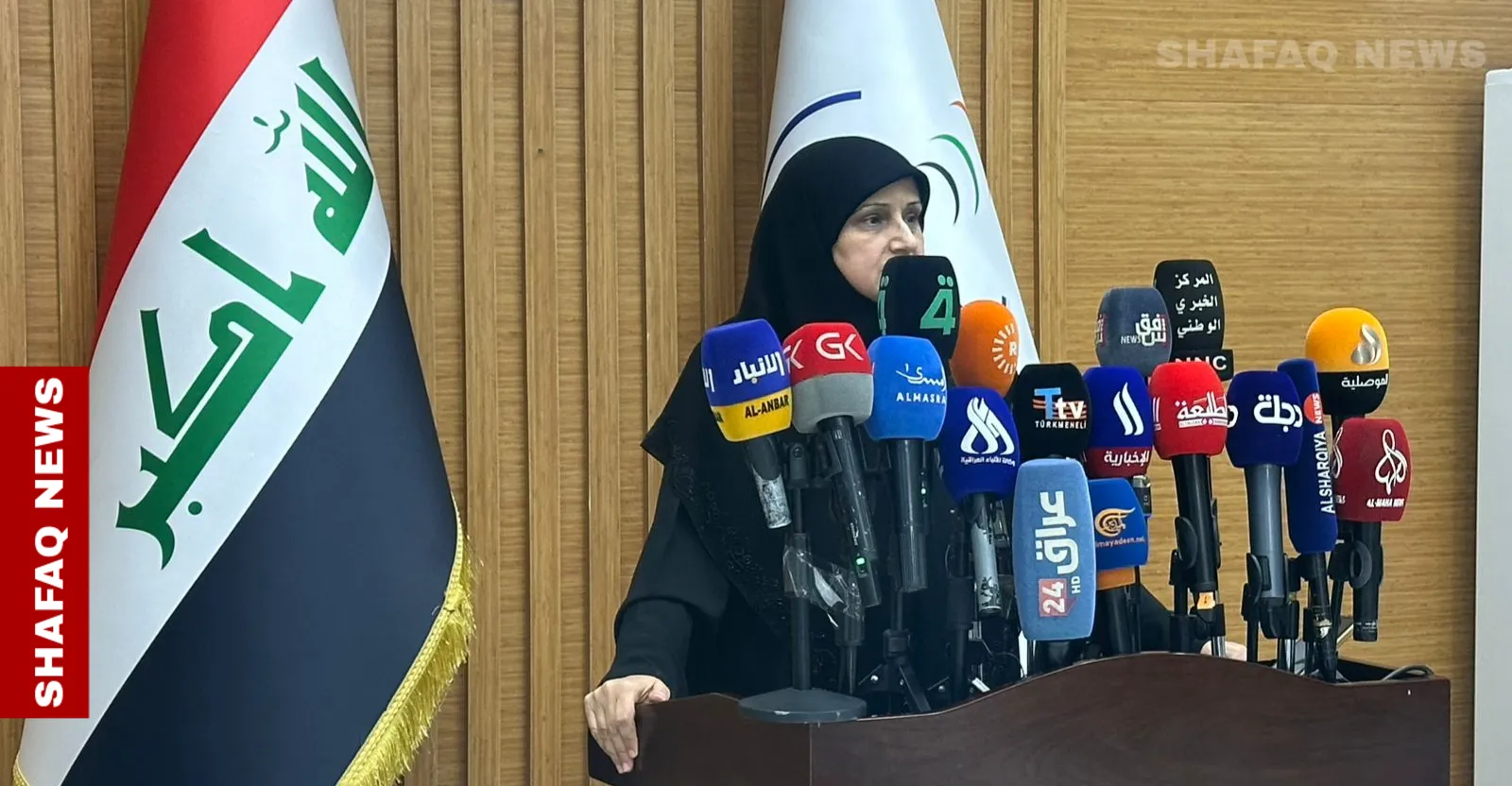 وزيرة الاتصالات: تعرضت للابتزاز ولن نكرر إخفاق 2010