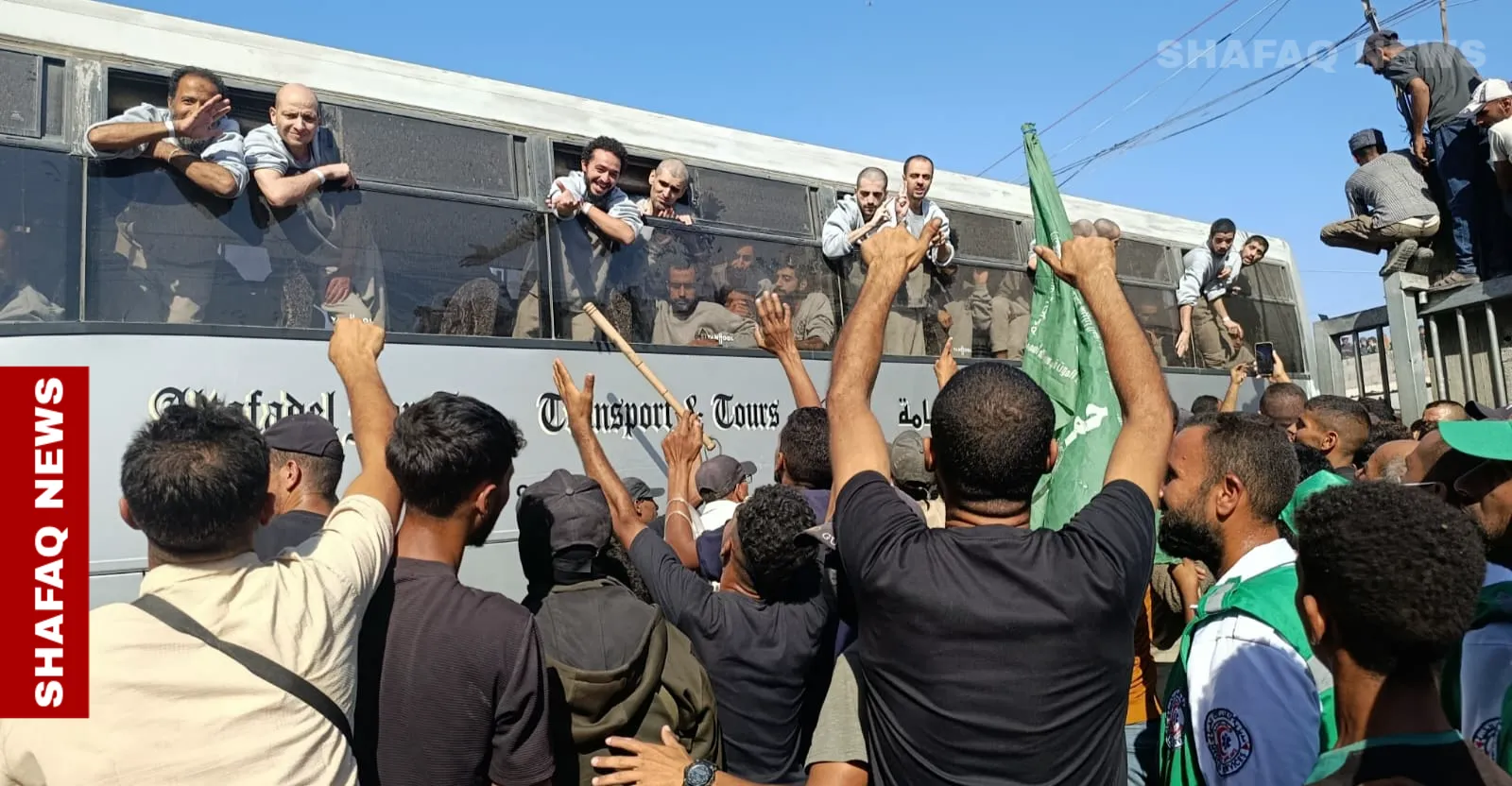 Tears and joy as Gaza families reunite with prisoners