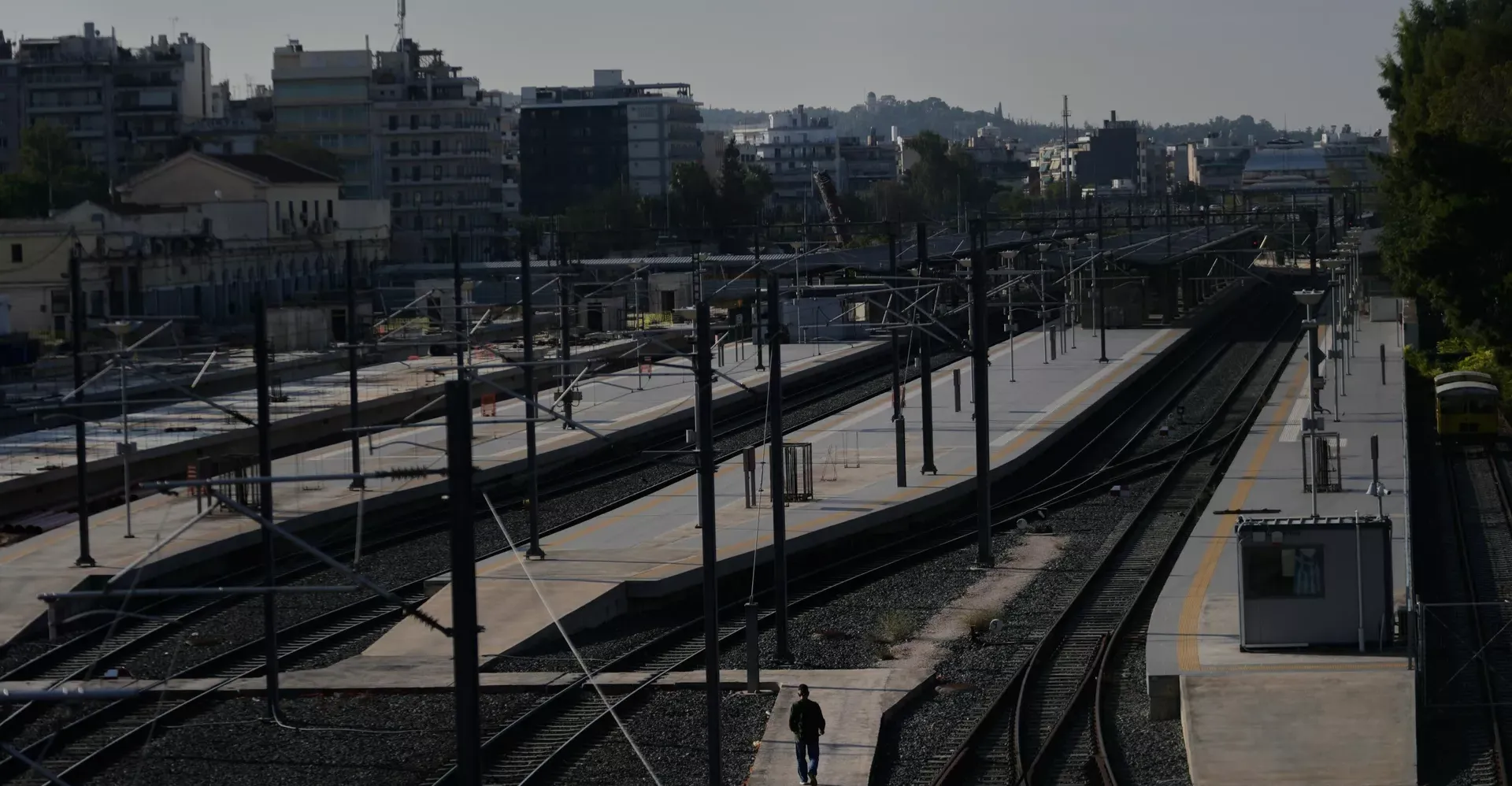 إضراب عام يشل اليونان احتجاجاً على إصلاحات العمل