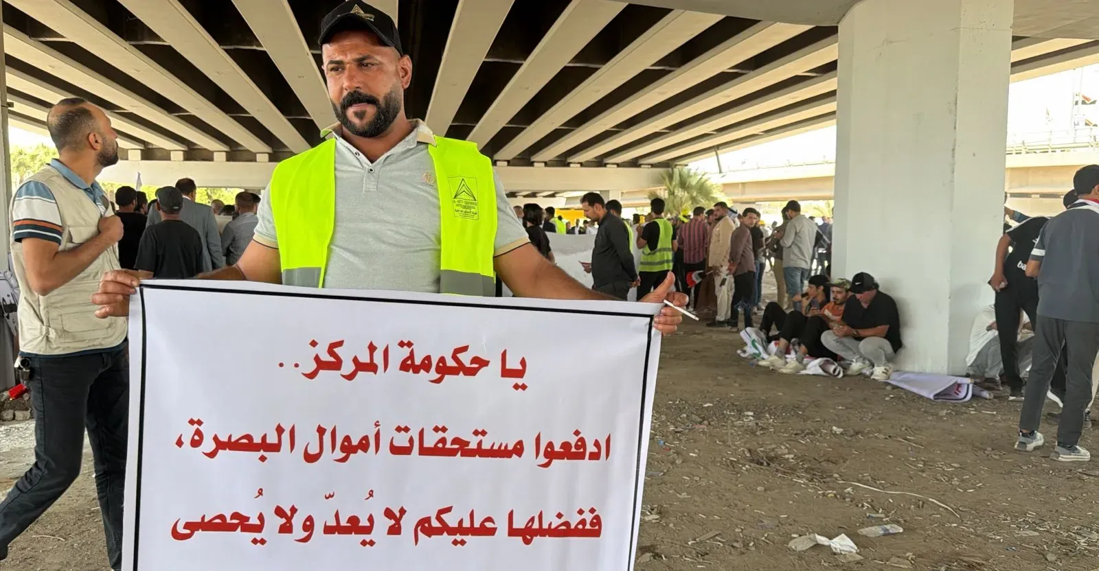 Contractors rally in Baghdad over unpaid project funds
