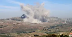 مسيّرة إسرائيلية تستهدف جنوب لبنان بصاروخين (فيديو)