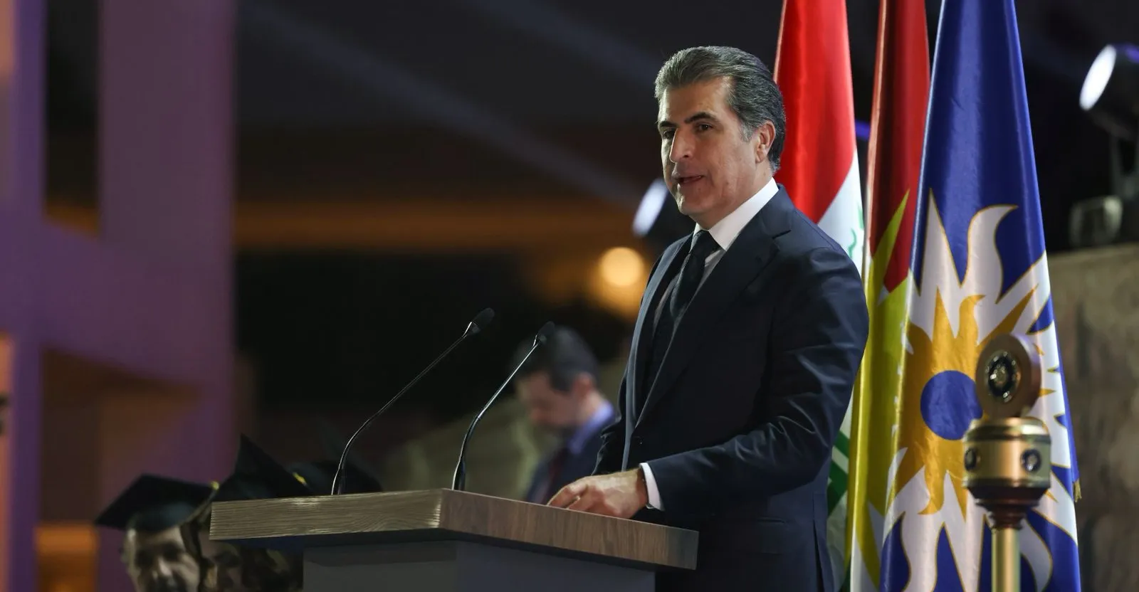 نيجيرفان بارزاني مخاطباً طلبة الجامعة الأميركية بالسليمانية: المستقبل كوردستان والعراق بين أيديكم