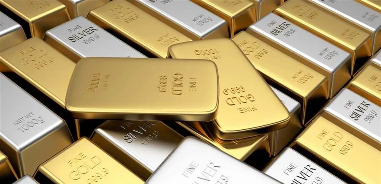 Gold climbs past $4,246 on shutdown, China–US frictions